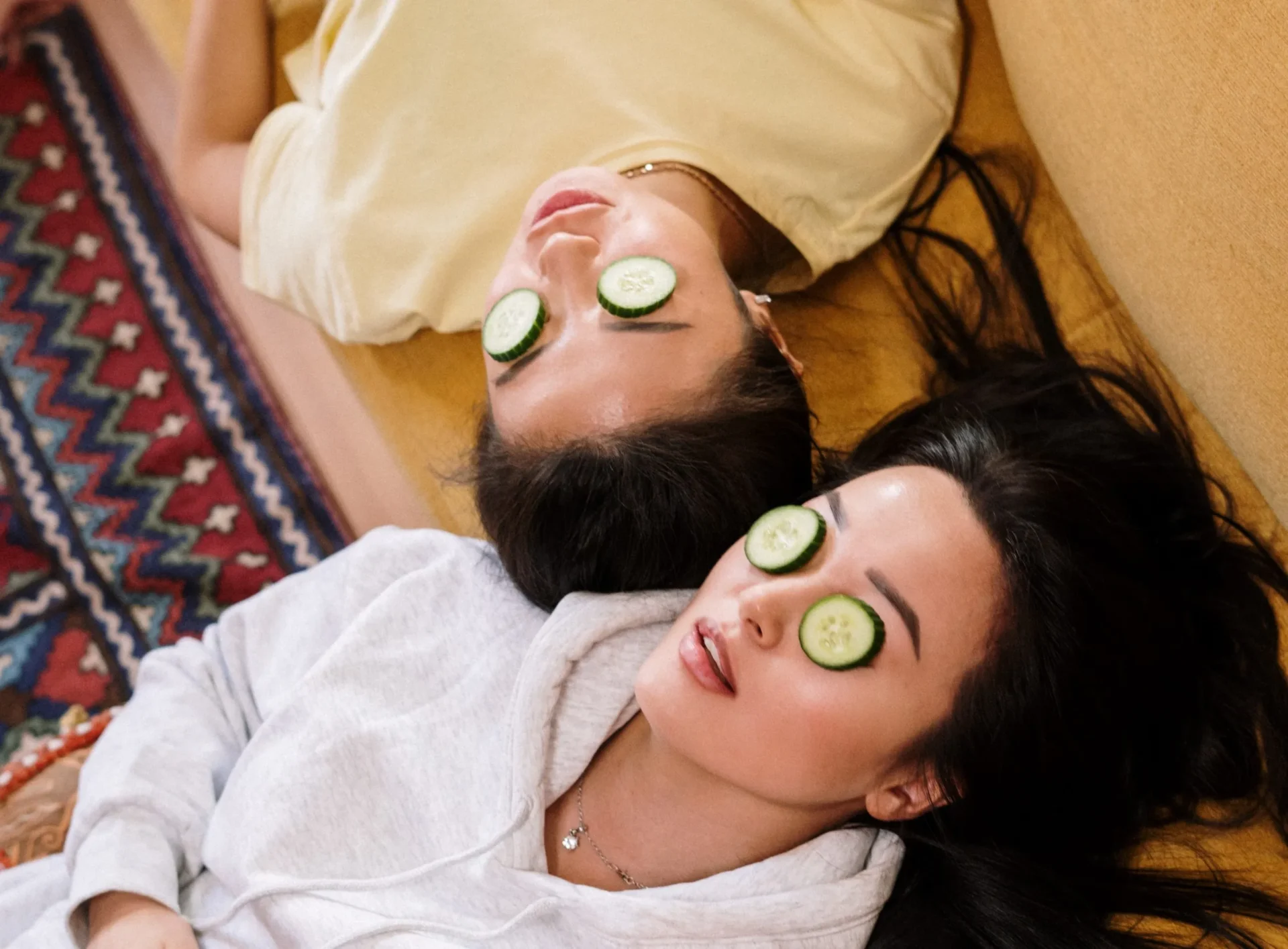 Experience Luxury Like Never Before – VIP Room Access at Romeo & Juliet Unisex Salon, Kukatpally